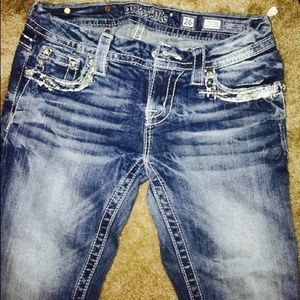 Cropped Miss Me Jeans